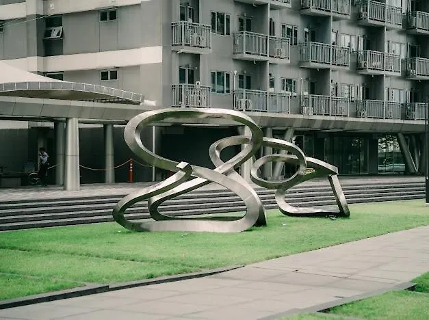 Apartment Elegant Home Famenewest Tower4 Greenfield District Manila Philippines