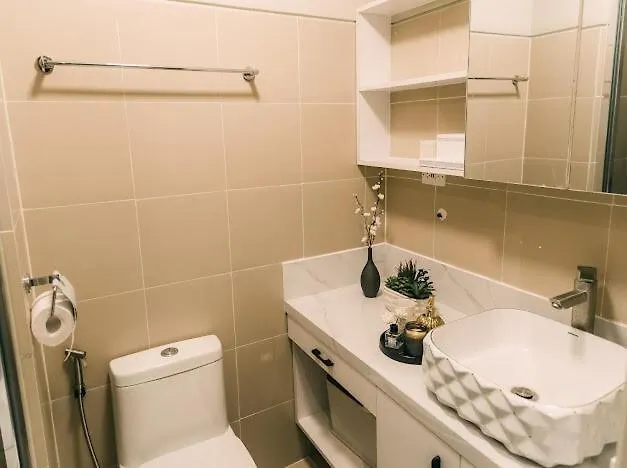 Elegant Home Famenewest Tower4 Greenfield District Manila