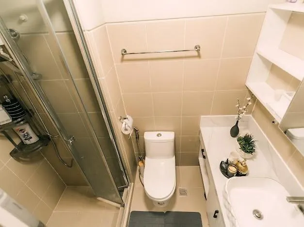 Elegant Home Famenewest Tower4 Greenfield District Manila 0*,