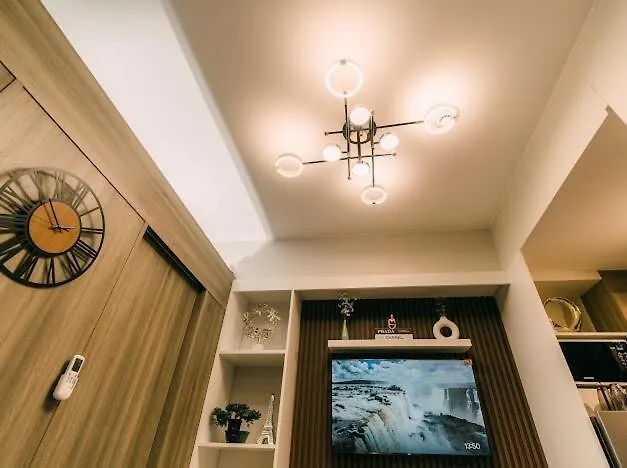 Elegant Home Famenewest Tower4 Greenfield District Manila 0*,