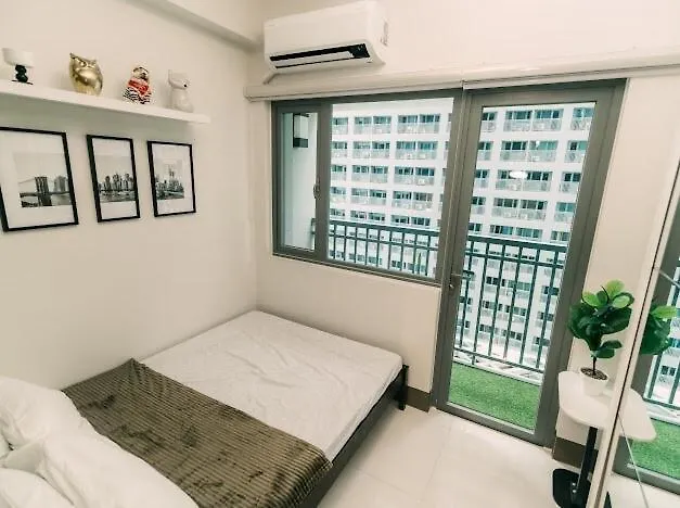 Elegant Home Famenewest Tower4 Greenfield District Manila 0*,