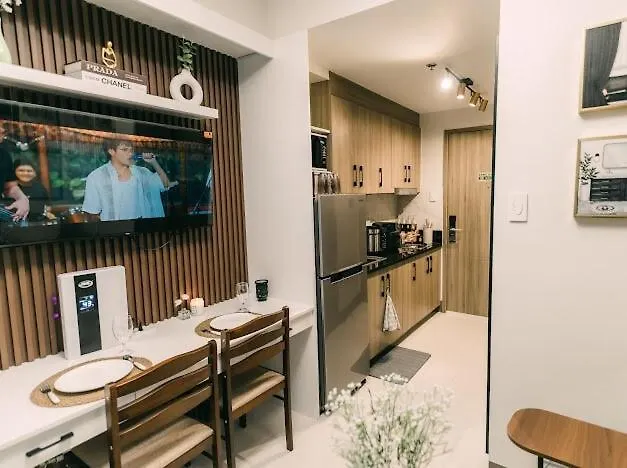 Elegant Home Famenewest Tower4 Greenfield District Manila 0*,