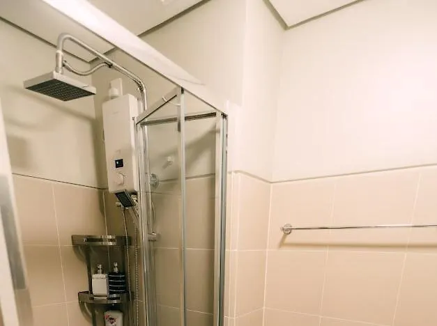 Elegant Home Famenewest Tower4 Greenfield District مانيلا 0*,
