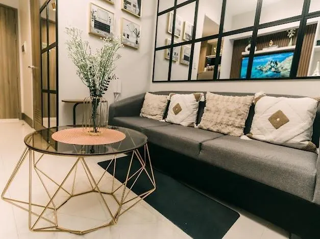 Elegant Home Famenewest Tower4 Greenfield District مانيلا 0*,